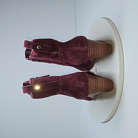 NWOT Violet & Red JayJay Bootie Ankle Boot Wedge Shoe Leather Suede Burgandy 10 - Picture 5 of 13